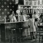 Bar laitier, Arrowhead vers 1910