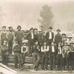 Équipe de bûcherons à Comaplix vers 1910