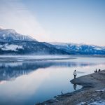 Promenade hivernale sur les plaines près de Revelstoke, vers 2020