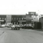 L’usine Bruck et le magasin de tissu