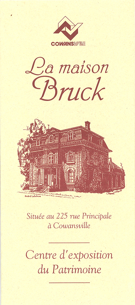 Page couverture d’un dépliant jaune avec un dessin de la Maison Bruck.