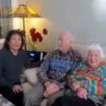 Elsie Yanik parmi ses amis
