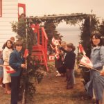 Préparatifs pour la visite de l’évêque