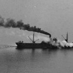 Le navire à vapeur Evelyn B près de Bell Island, le 5 septembre 1942